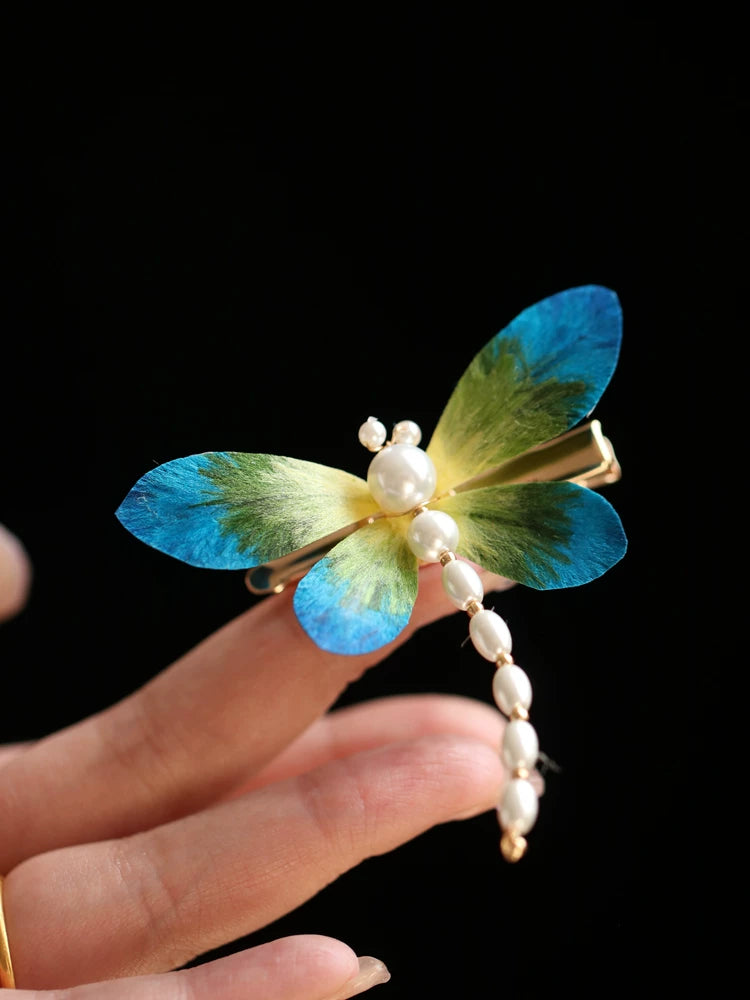 Soft Velvet Dragonfly Hair Clip – Elegant Qipao & Hanfu Side Hair Decoration