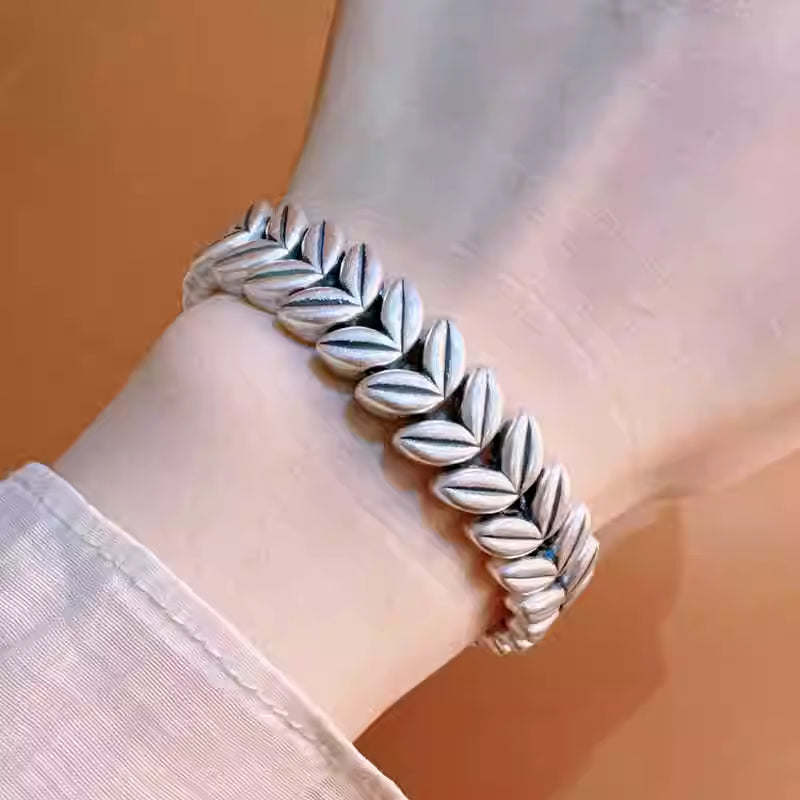 Traditional Chinese Feng Shui Wheat Motif Bracelet with Lapis Lazuli – Adjustable Lucky Hand Chain | 999 Sterling Silver