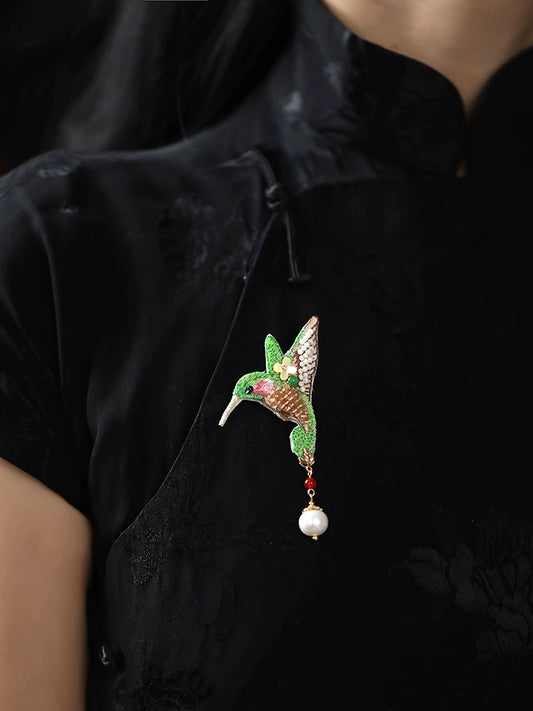 Vintage Embroidered Bird and Pearl Brooch – New Chinese Style Elegant Lapel Pin