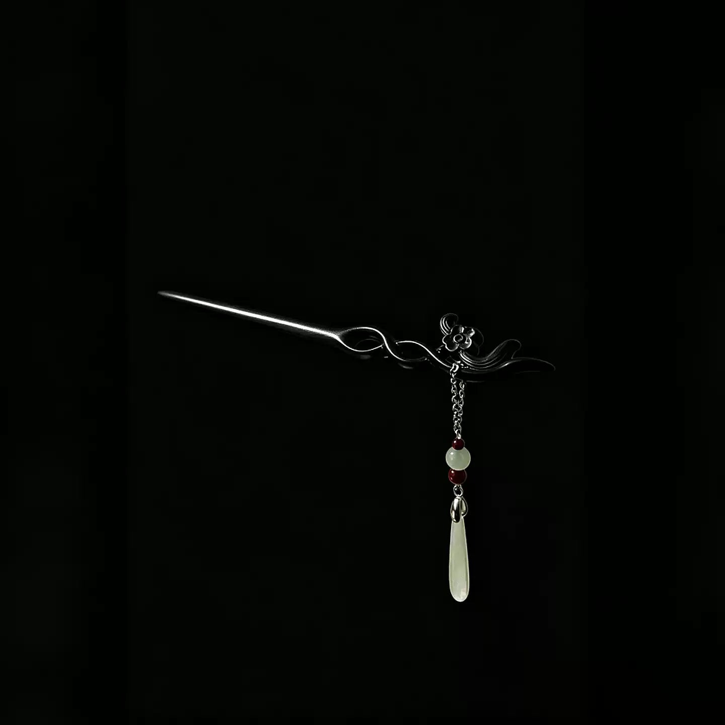 Traditional Chinese Plum Blossom Hairpin – Ebony Wood Hair Stick with Jade Teardrop for Hanfu