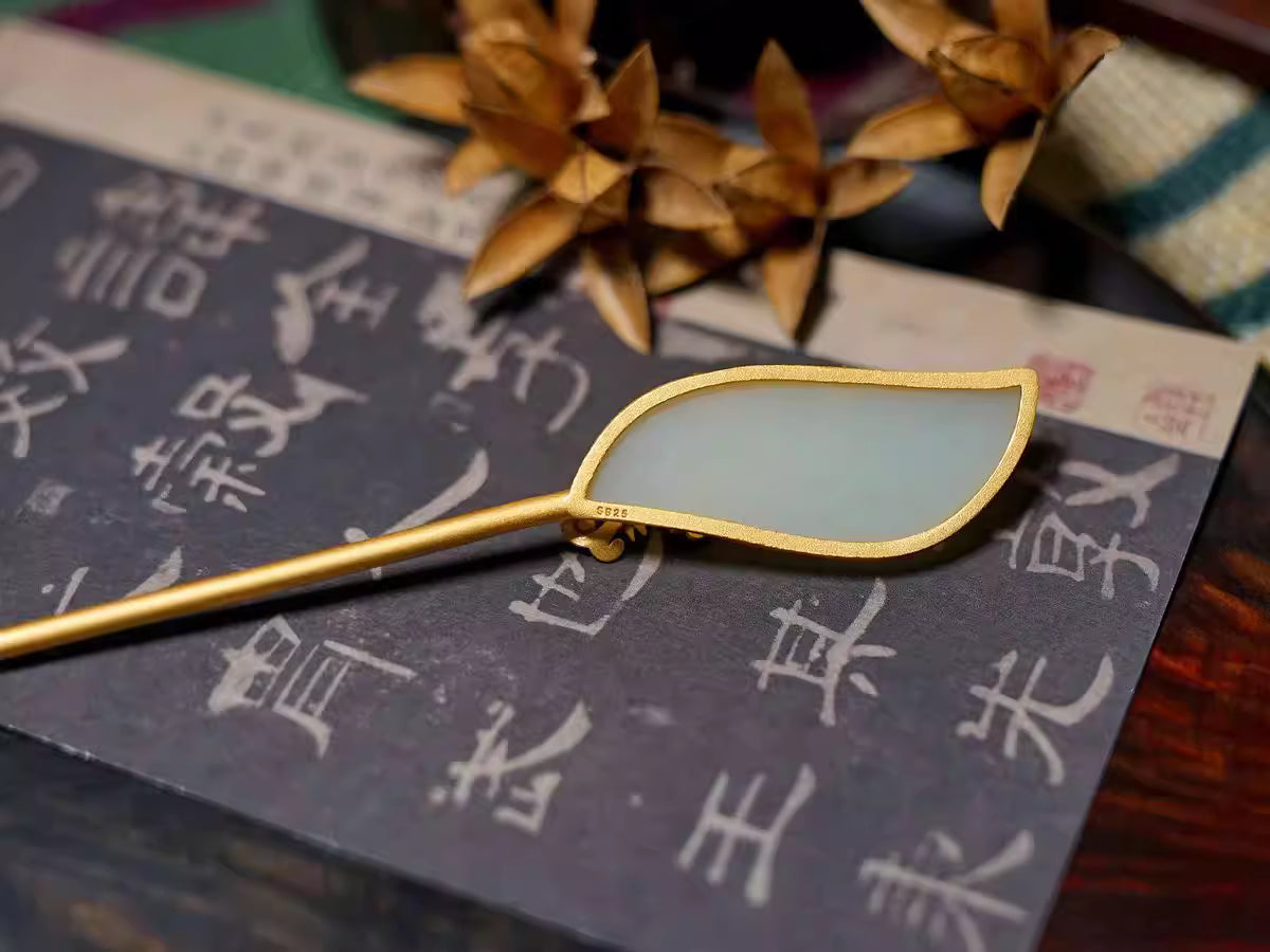 S925 Gold-Plated Silver Hairpin with Hetian Jade & Enamel Willow Leaf – Hanfu & Chinese Palace Style Accessory,