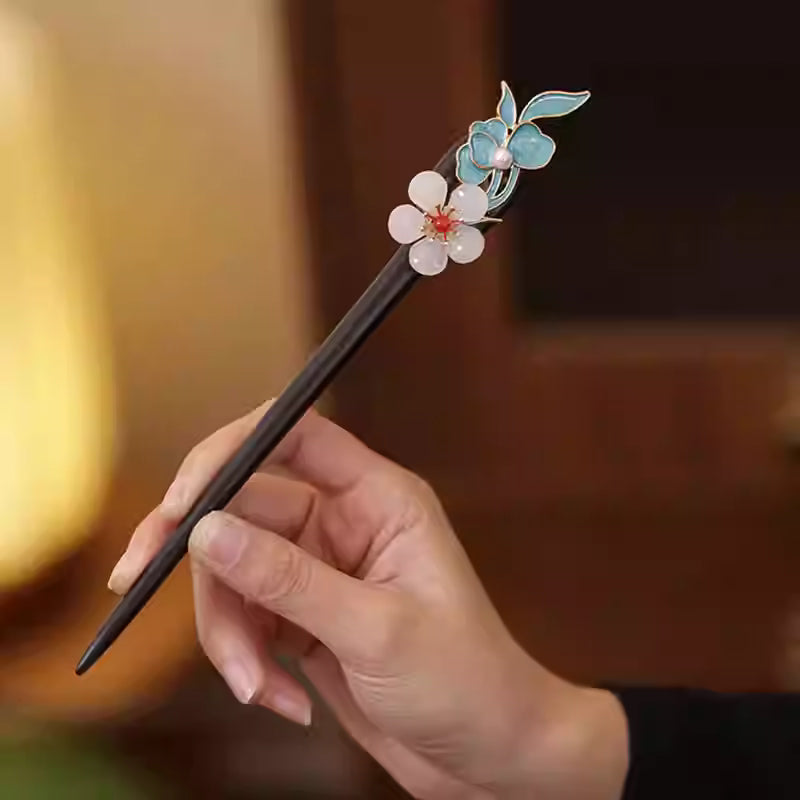 Chinese Style Ebony Wood Hairpin with White Flowers and Pearl – Elegant Traditional Hair Accessory for Women