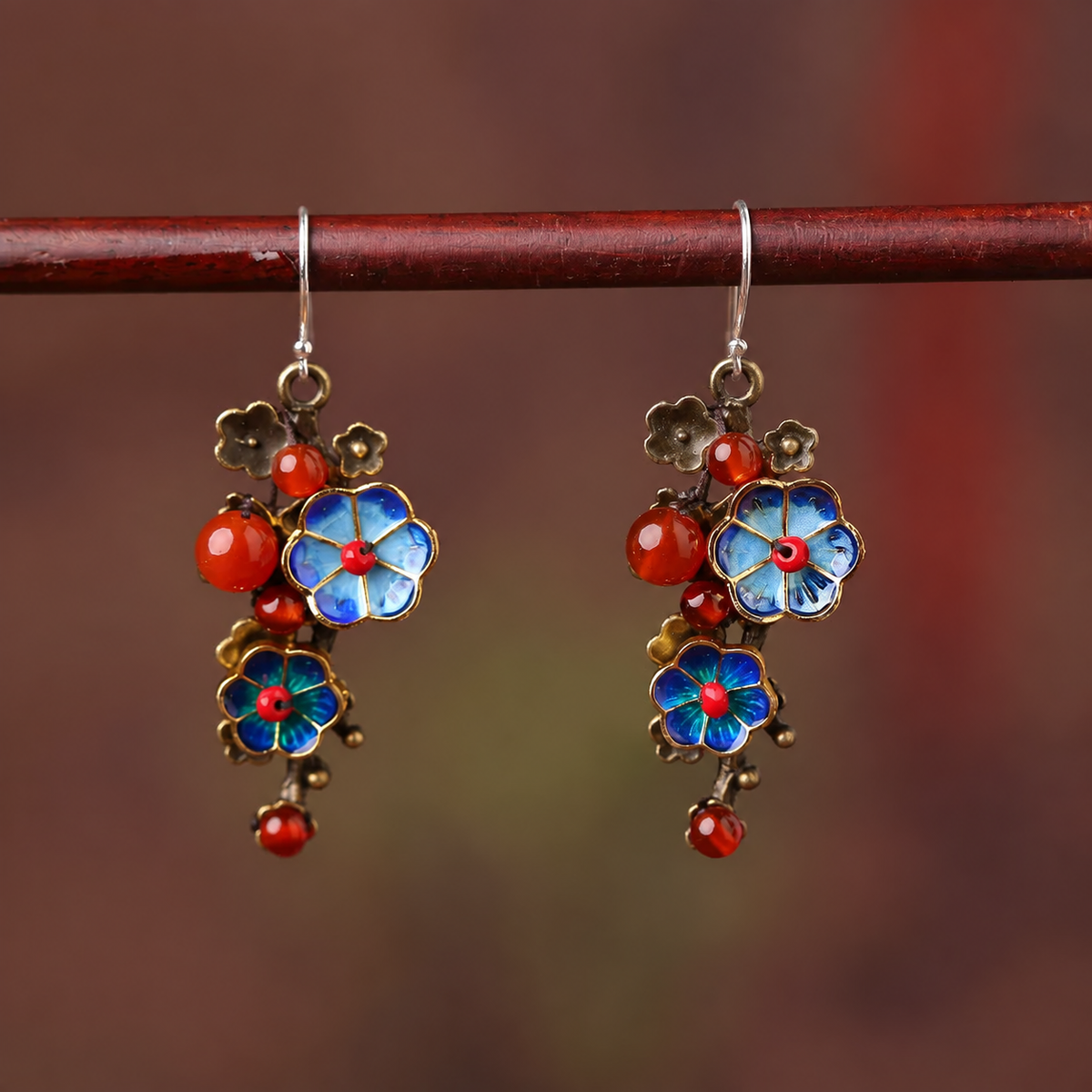 S925 silver hook version of blue cloisonne flower and red agate earrings