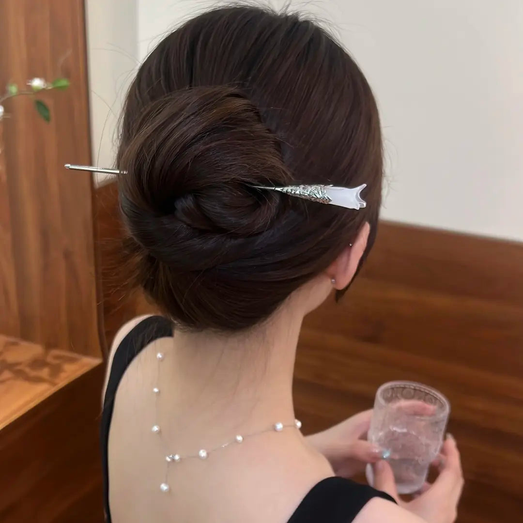 Magnolia Flower Hairpin – 19cm Hanfu Step Shake Hair Stick for Traditional Updos
